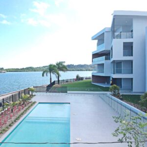 Exterior 2